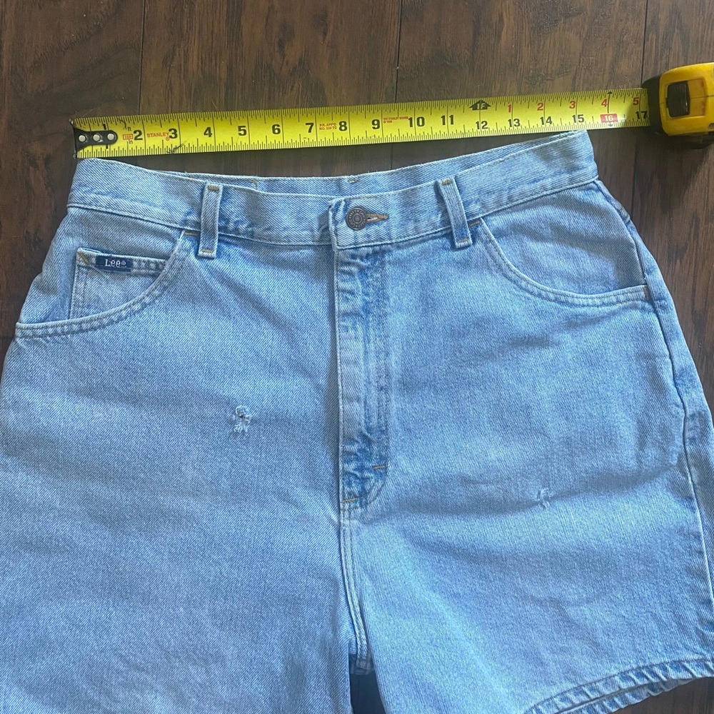 Lee High Rise Shorts - Picture 5 of 6